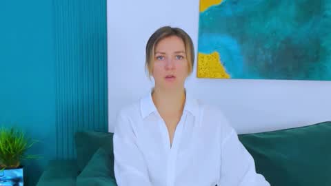 cutemirage online show from October 9, 2:48 pm