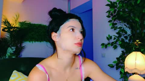 cuteness__girl online show from September 18, 6:04 am