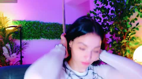 cuteness__girl online show from November 15, 8:55 am