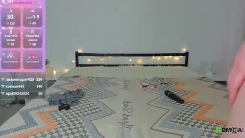 Snapshot of cutenessnicole chatting on March 1, 1:53 am cutenessnicole online show from March 1, 1:53 am