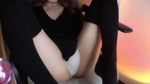 Snapshot of cutesissy_boy chatting on March 5, 7:54 pm Sofi online show from March 5, 7:54 pm