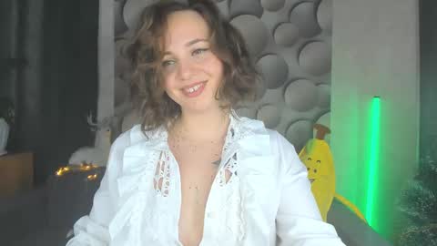cutesmile sharon online show from December 19, 4:45 am