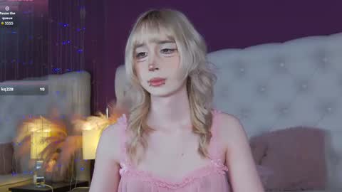 Snapshot of cutetomie chatting on July 2, 9:10 pm Tomie online show from July 2, 9:10 pm