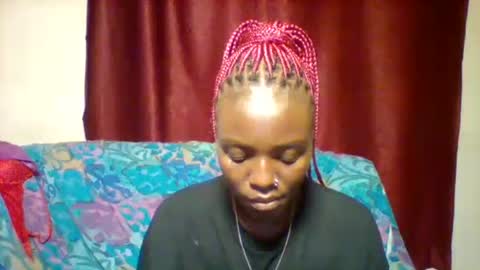 Snapshot of cutey_lunar chatting on January 29, 10:11 pm cutey_lunar online show from January 29, 10:11 pm