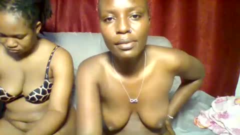 Snapshot of cutey_lunar chatting on February 4, 1:23 am cutey_lunar online show from February 4, 1:23 am