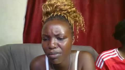 Snapshot of cutey_lunar chatting on March 9, 11:47 am cutey_lunar online show from March 9, 11:47 am