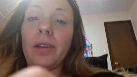 Snapshot of cuteycourtney2224 chatting on June 11, 3:26 am cuteycourtney2224 online show from June 11, 3:26 am