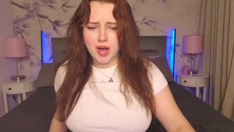 Nika  online show from April 27, 9:02 pm