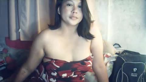 Snapshot of cutie_amaika715 chatting on June 3, 1:14 pm cutie_amaika715 online show from June 3, 1:14 pm