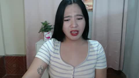 cutie_asianwoman online show from December 22, 2:39 am
