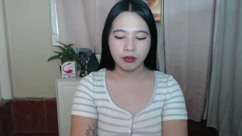 cutie_asianwoman online show from January 19, 3:32 pm