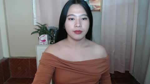 cutie_asianwoman online show from January 23, 6:35 pm