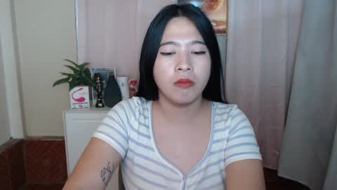 cutie_asianwoman online show from January 27, 7:13 pm
