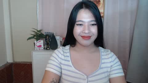 cutie_asianwoman online show from January 29, 6:28 pm