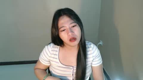 cutie_asianwoman online show from February 10, 11:34 pm