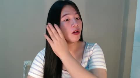 cutie_asianwoman online show from February 23, 11:47 pm