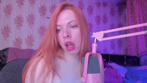 Snapshot of cutie_bambi_ chatting on April 23, 12:29 pm Bambi online show from April 23, 12:29 pm