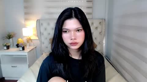 cutie_chinnie online show from June 18, 12:31 pm