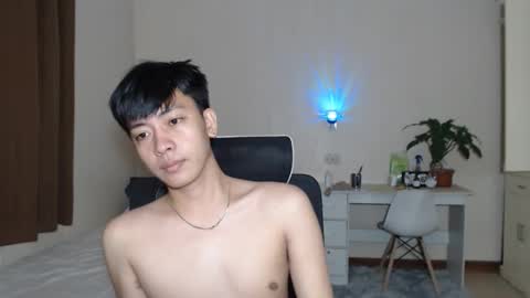 Neil Taylor online show from October 28, 10:45 pm