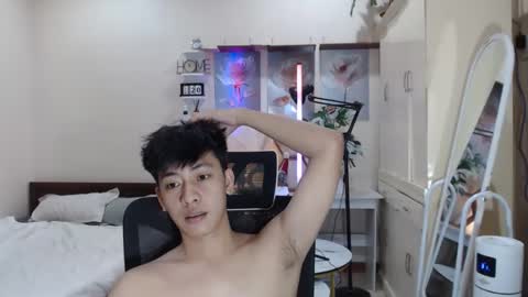 Neil Taylor online show from November 27, 6:10 pm