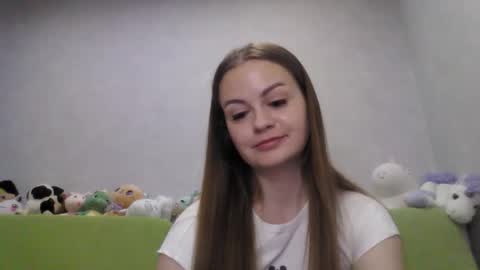 Chloe online show from May 23, 2:50 am