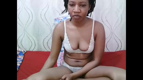 Snapshot of cutie_sally chatting on September 16, 10:44 pm cutie_sally online show from September 16, 10:44 pm