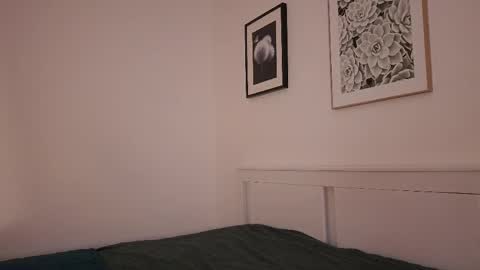 cutie_xoxo_ online show from April 27, 3:37 am