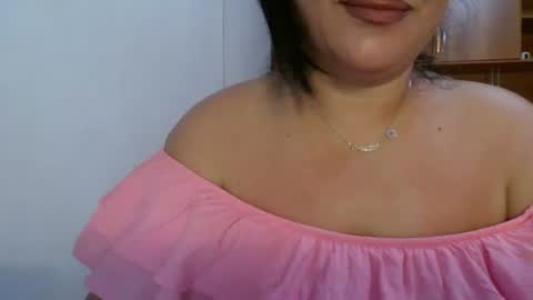 Snapshot of cutieammy chatting on June 17, 9:27 pm Ami online show from June 17, 9:27 pm