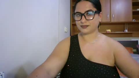 Snapshot of cutieammy chatting on June 26, 8:24 pm Ami online show from June 26, 8:24 pm