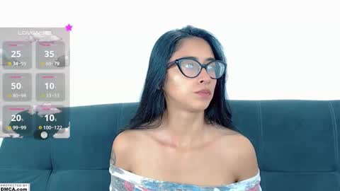 miss ari  online show from September 15, 10:37 am