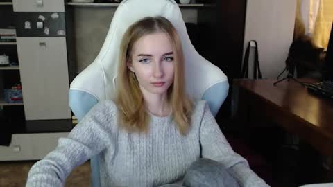 Cutti Crystal online show from October 11, 8:57 am