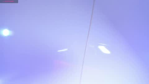 Laura online show from April 7, 10:59 am