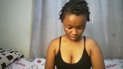 cutypookie online show from October 15, 7:41 am