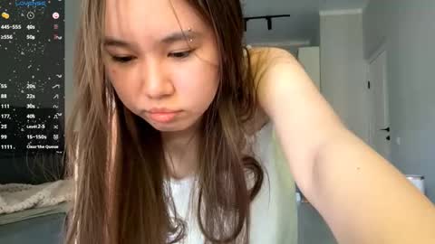 Akemi online show from September 27, 8:41 am