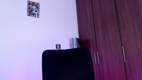 Cyan online show from October 21, 1:39 am