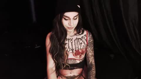 Nikki online show from December 5, 11:29 pm