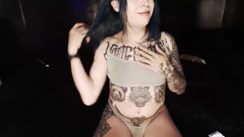 Nikki online show from January 8, 11:40 pm