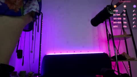 Lily Goddess online show from April 7, 10:20 pm