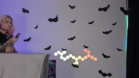 Snapshot of cyberzoe chatting on October 22, 5:02 pm  cyber zoe   online show from October 22, 5:02 pm