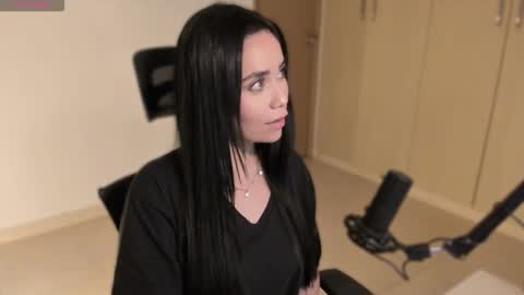 cyborgmuse online show from October 28, 7:23 am