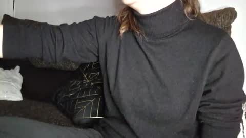 Snapshot of cyndee_winter chatting on December 1, 7:36 pm Cyndee Winter online show from December 1, 7:36 pm