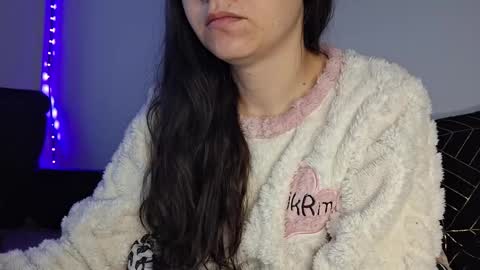 Snapshot of cyndee_winter chatting on December 21, 8:39 am Cyndee Winter online show from December 21, 8:39 am