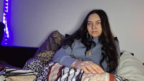 Snapshot of cyndee_winter chatting on December 22, 3:33 pm Cyndee Winter online show from December 22, 3:33 pm