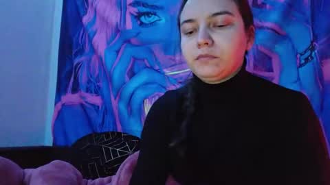 Snapshot of cyndee_winter chatting on January 29, 7:43 pm Cyndee Winter online show from January 29, 7:43 pm