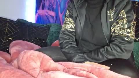 Snapshot of cyndee_winter chatting on February 3, 5:03 pm Cyndee Winter online show from February 3, 5:03 pm