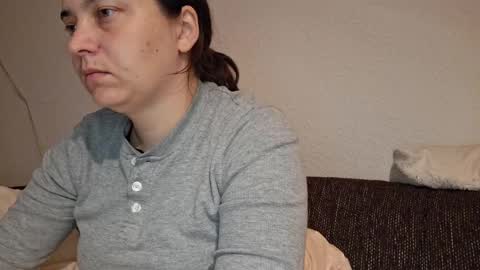 Snapshot of cyndee_winter chatting on October 2, 5:09 pm Cyndee Winter online show from October 2, 5:09 pm