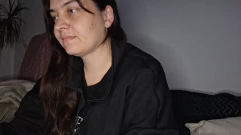 Snapshot of cyndee_winter chatting on October 16, 6:09 pm Cyndee Winter online show from October 16, 6:09 pm