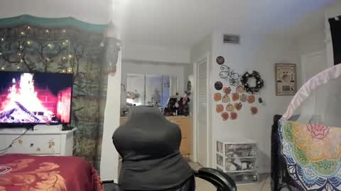 Snapshot of cynpai chatting on December 5, 4:20 am Cynpai online show from December 5, 4:20 am