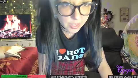 Snapshot of cynpai chatting on January 24, 4:37 am Cynpai online show from January 24, 4:37 am