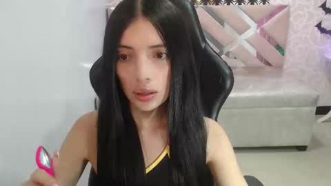 Snapshot of cynthia_ch chatting on October 30, 10:43 pm CINTIA ARAUJO online show from October 30, 10:43 pm